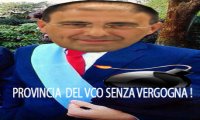 Siete una vergogna 
Siete una vergogna